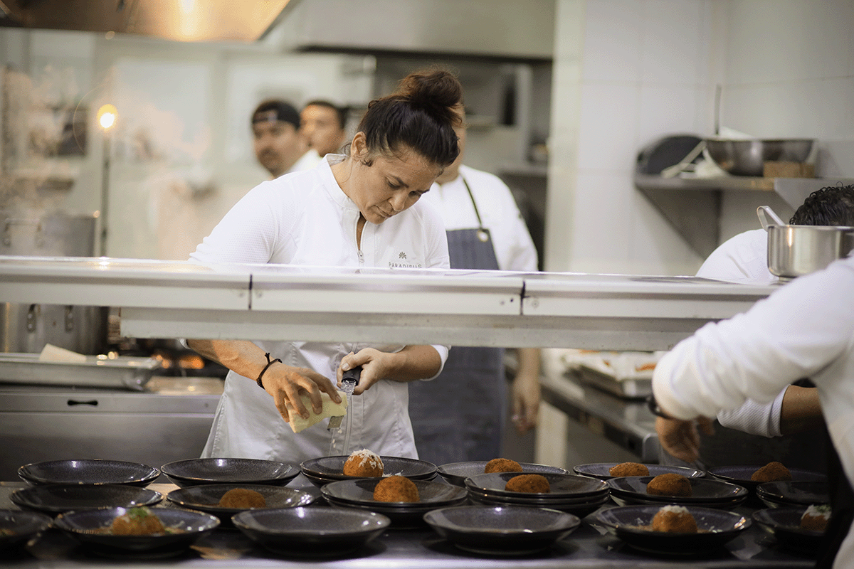 Chef Antonia Lofaso al Paradiso 