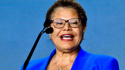 karen bass personas sin hogar en los ángeles