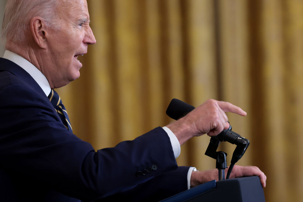 Administración Biden demanda a Greg Abbott - Joe Biden