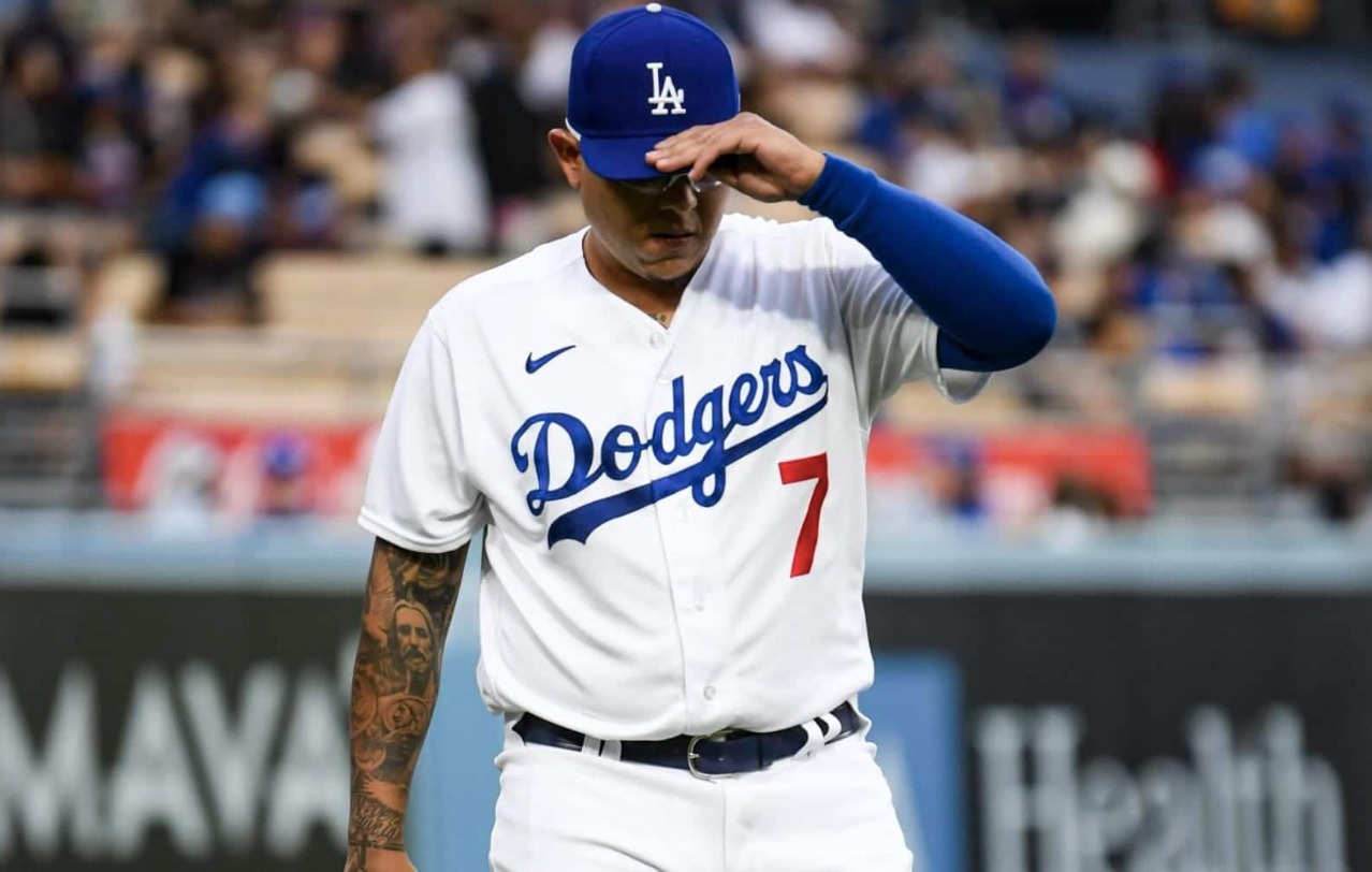 violencia doméstica julio urías mlb