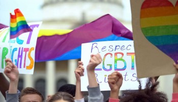 leyes pro-LGBTQ+ California