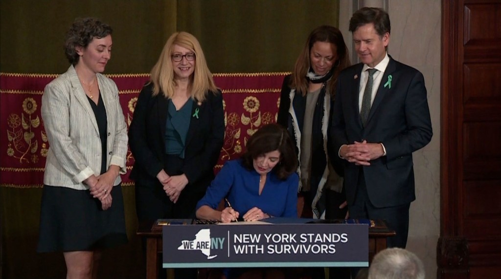 Adult Survivors Act Nueva York abuso sexual