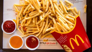 Free Fries Friday papas fritas gratis McDonald's