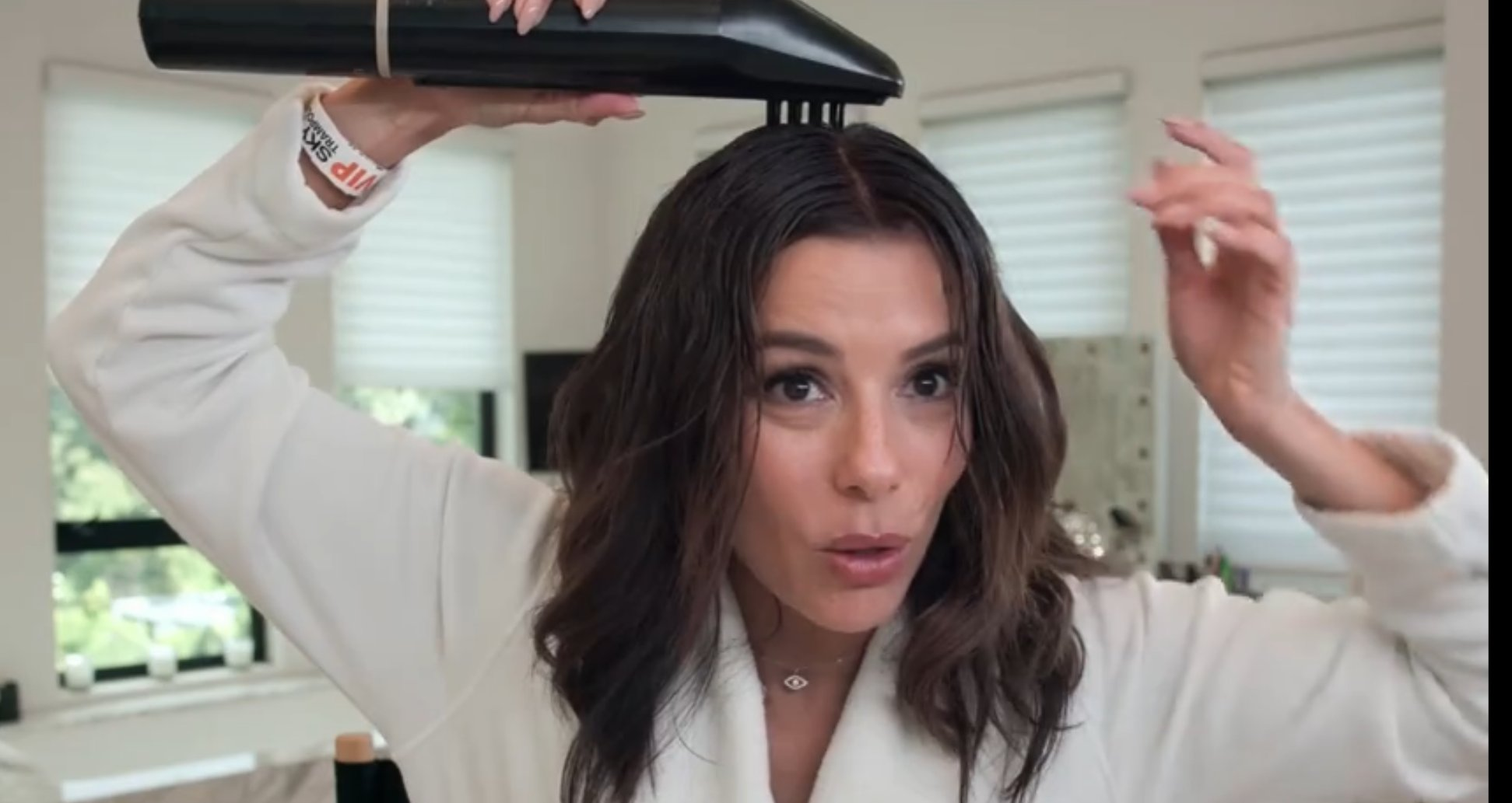 CES 2024 | Eva Longoria | Noticias Los Ángeles | Colorsonic | L'Oreal