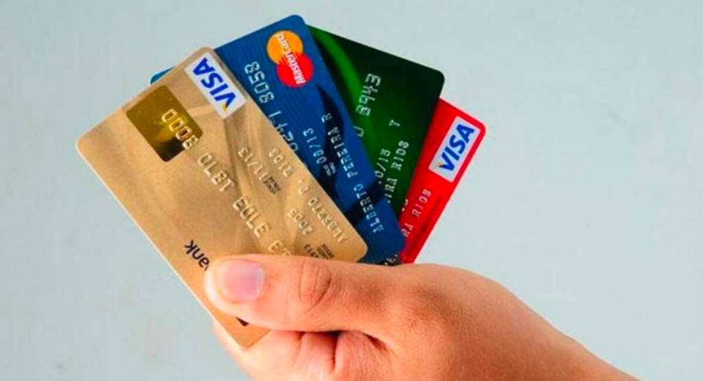 cuesta de enero | tarjetas de crédito | Noticias Los Ángeles