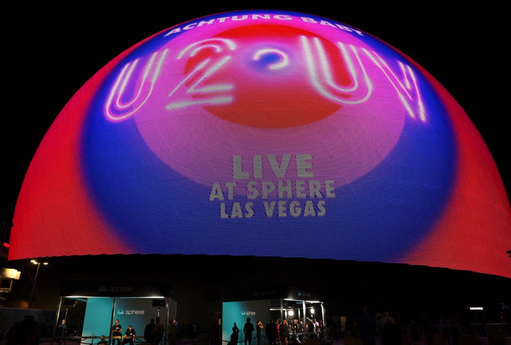 U2 película U2 The Sphere Las Vegas V-U2 An Immersive Concert Film U2 concierto inmersivo V-U2 U2:UV